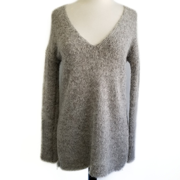 ARITZIA Babaton Taupe Erin V Neck Sweater Size XXS - Picture 2 of 8